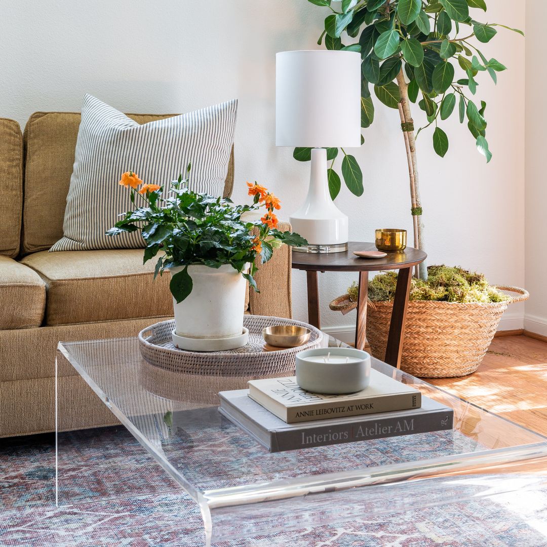 Adiós al desorden visual: la tendencia decorativa que consigue casas más ordenadas, bonitas y con estilo