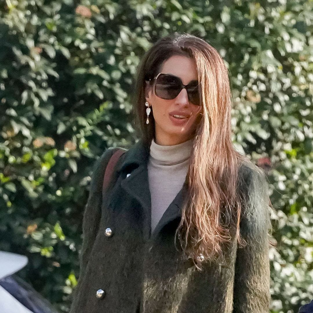 George y Amal Clooney paseando plácidamente