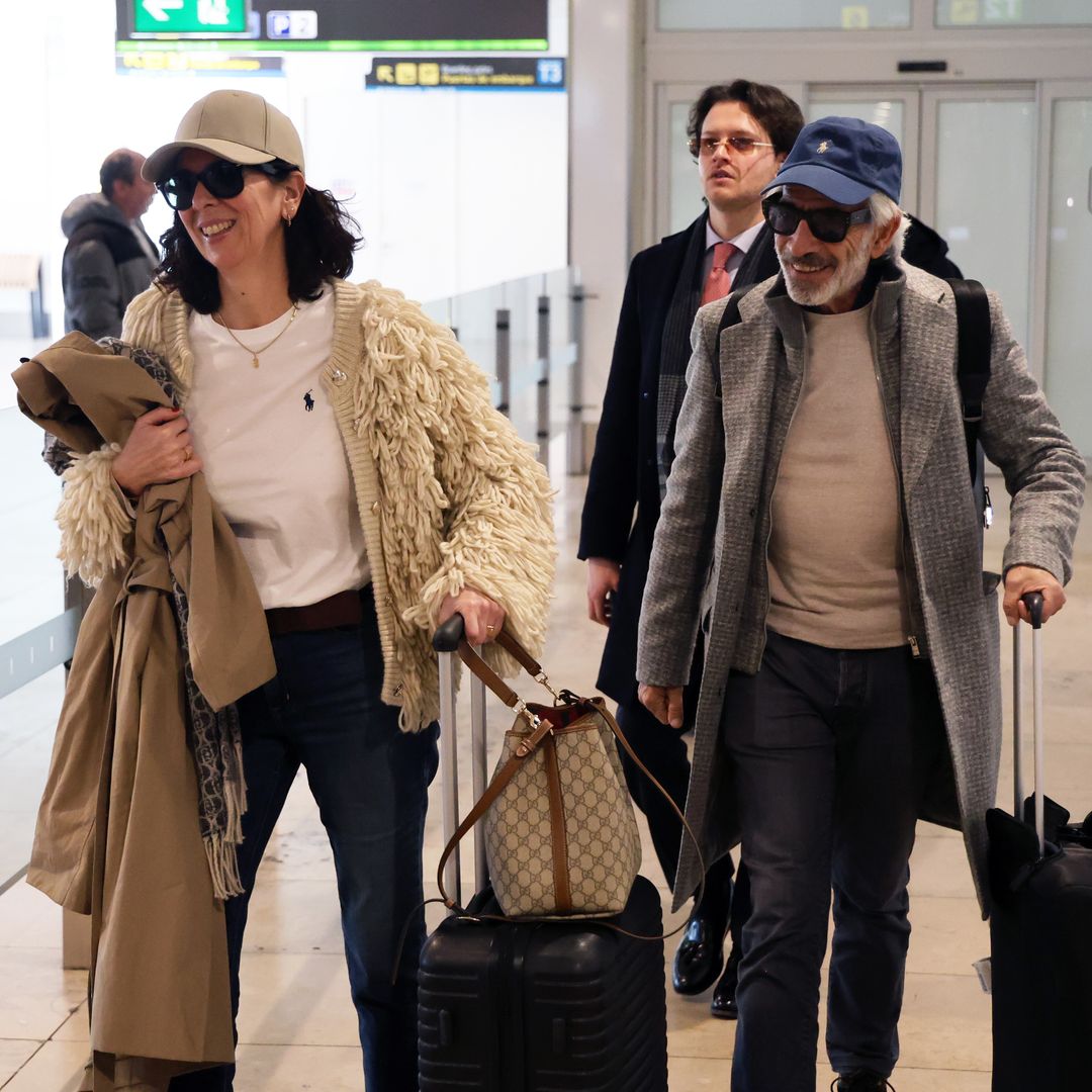 Imanol Arias y Nélida Grajales vuelven a Madrid tras su fin de semana en Bilbao como marido y mujer