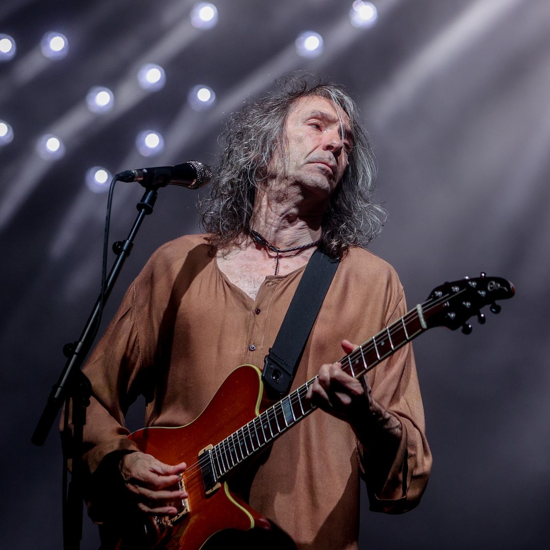 Muere Robe Iniesta, de Extremoduro, a los 63 años