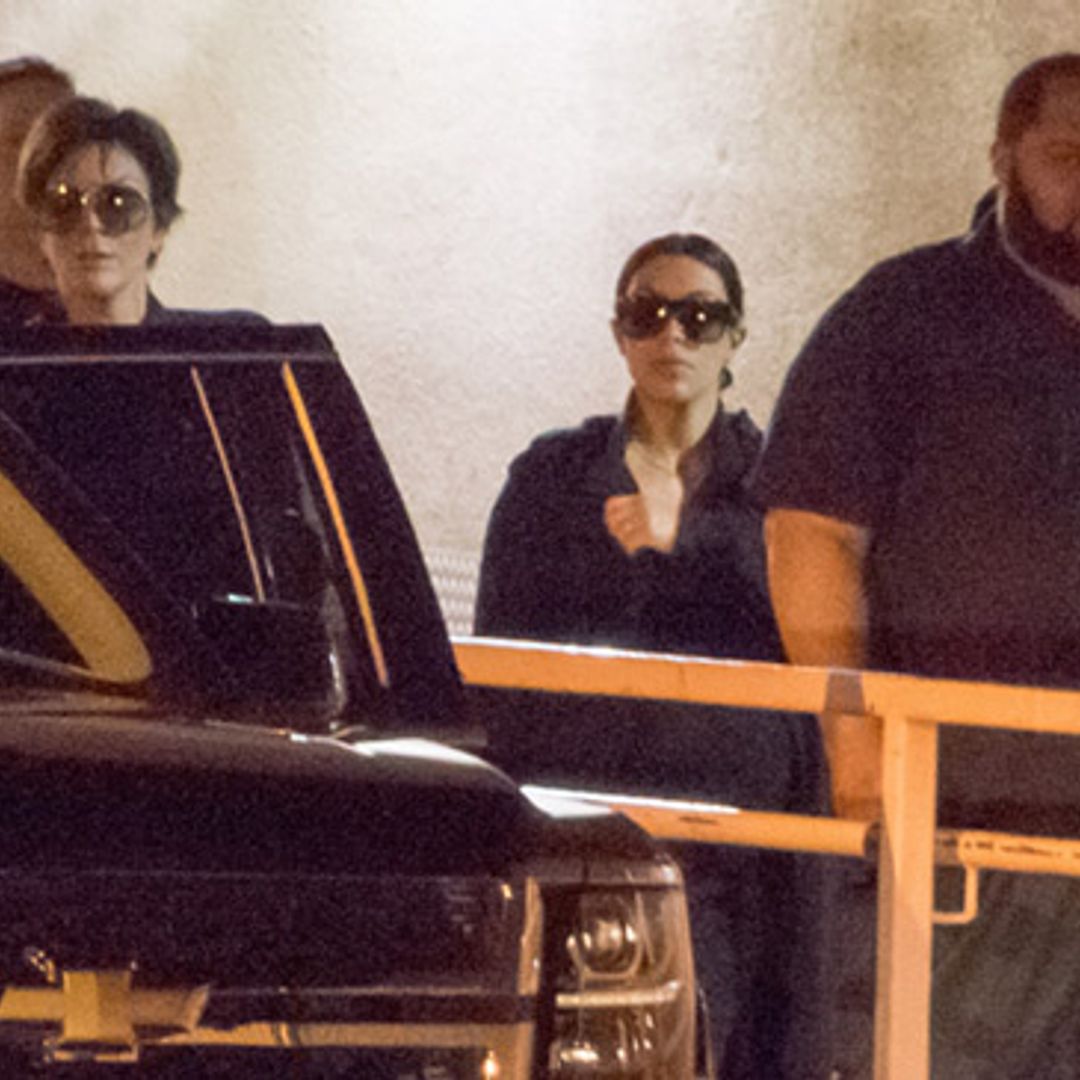 Las Kardashian arropan en el hospital al ex de Khloé, que sigue en estado crítico