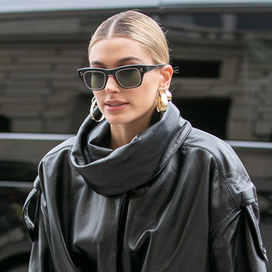 El juego de los complementos de Hailey Baldwin para un nuevo récord de estilo