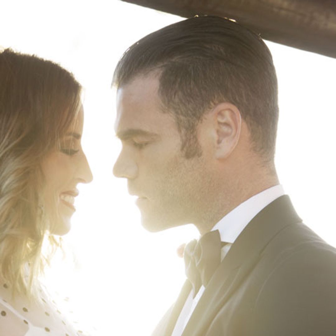 Exclusiva: El 'look' de la novia, los minutos previos... estamos dentro de la boda de Fonsi y Marta
