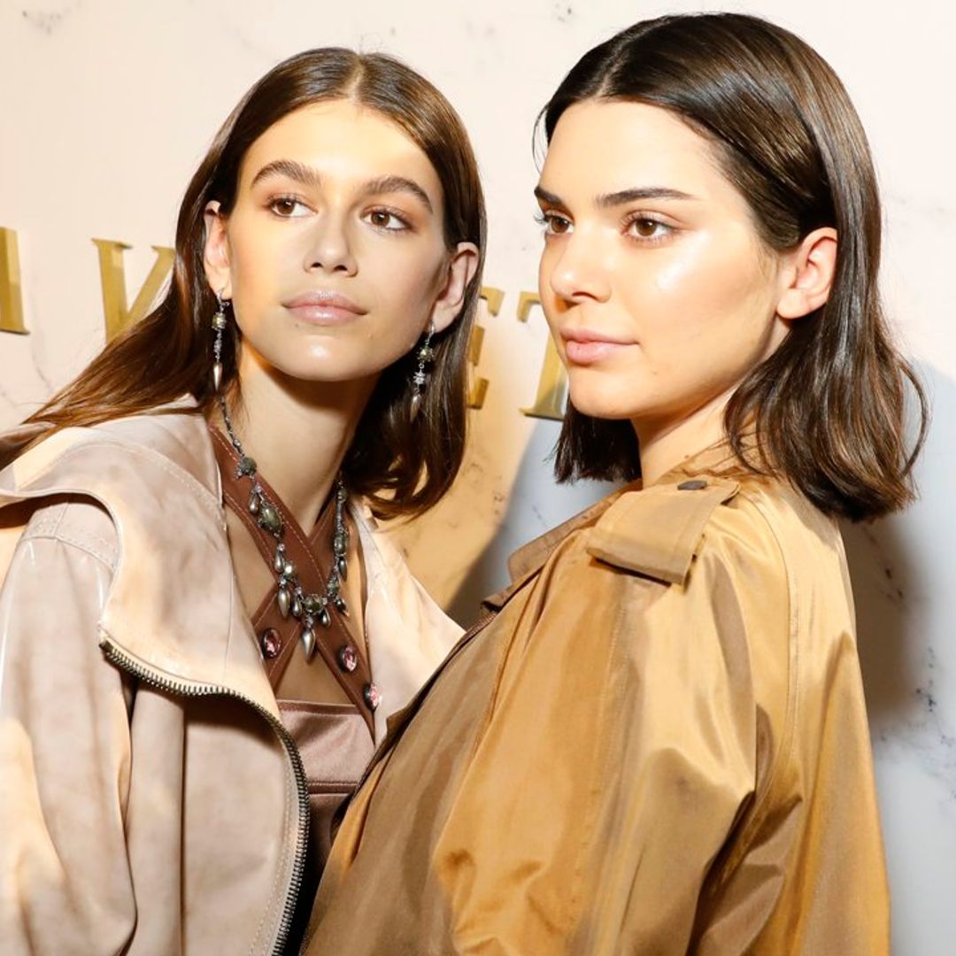 Kendall Jenner y Kaia Geber, la noche en negro de dos ‘supertops’