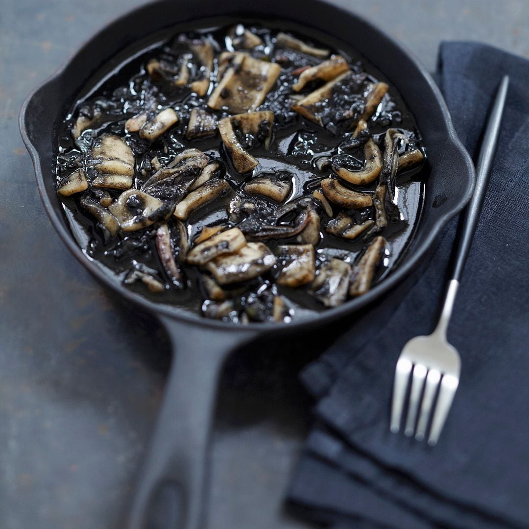 Cómo hacer calamares en su tinta: receta tradicional y muy fácil de preparar