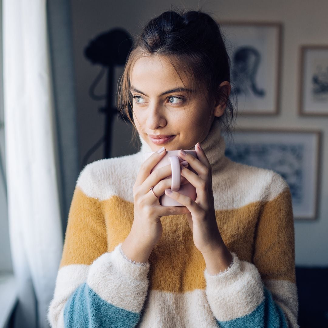 Las causas por las que prefieres quedarte en casa, según la psicología