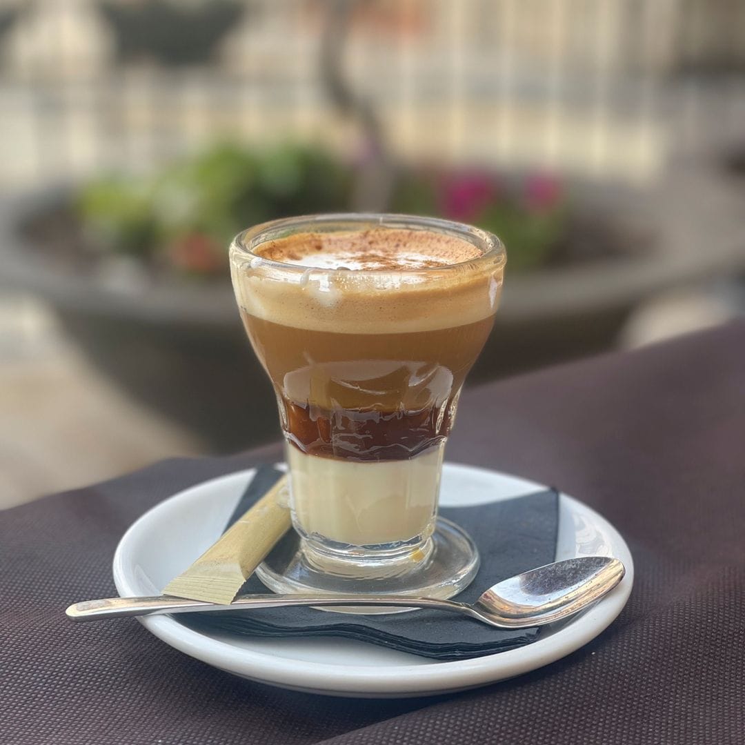 Café asiático típico de Cartagena en Murcia