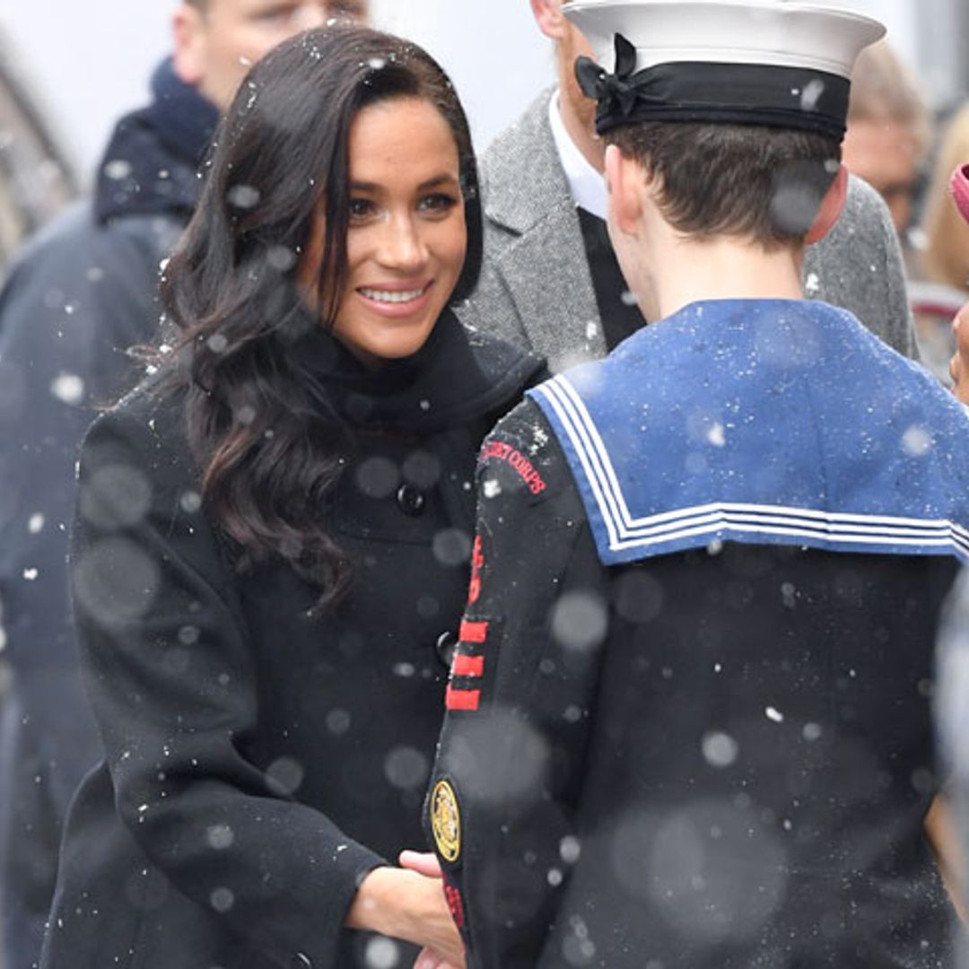 Los llamativos estrenos de Meghan Markle en su look premamá bajo la nieve