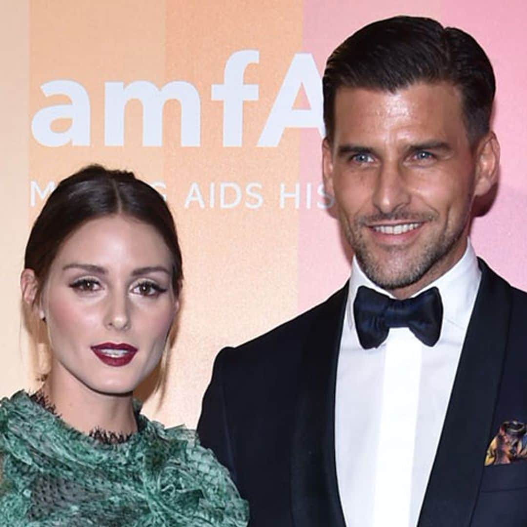 Olivia Palermo y su marido, Johannes Huebl, estilo en pareja en la gala amfAR