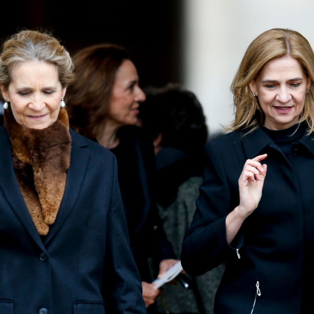 PRIMICIA. Las infantas Elena y Cristina, juntas e "ilusionadísimas" en el fin de las fiestas patronales de Torrejón de Ardoz