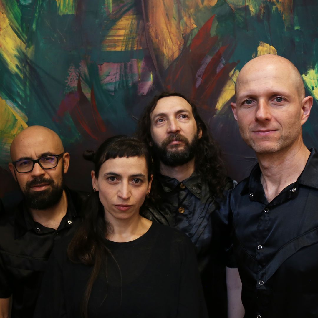 De Colombia para el mundo, Meridian Brothers estrena su álbum con raíces funk y ritmos africanos