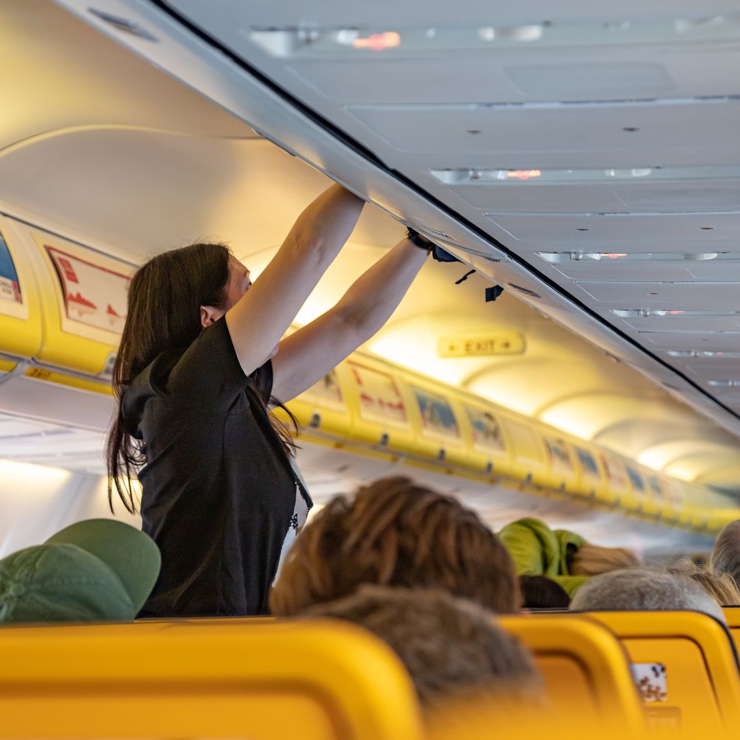 Interior de un avión