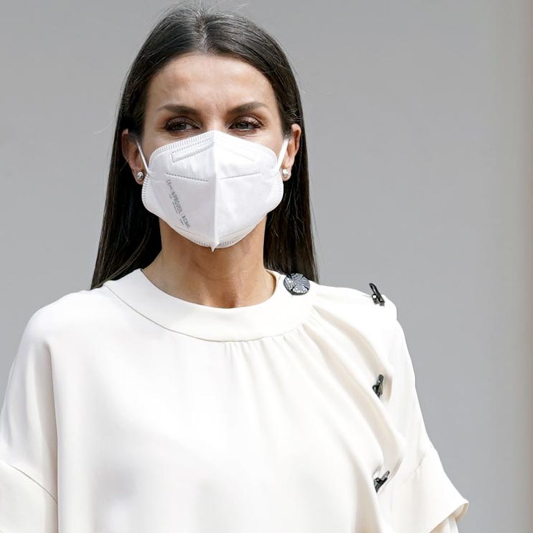 reina letizia blusa