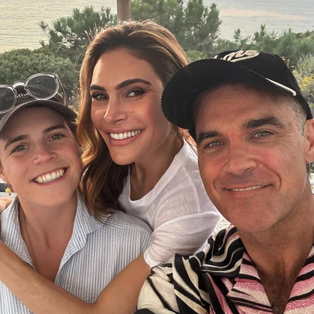Robbie Williams y su esposa Ayda pasan unos días de vacaciones junto a la princesa Eugenia de York en Portugal