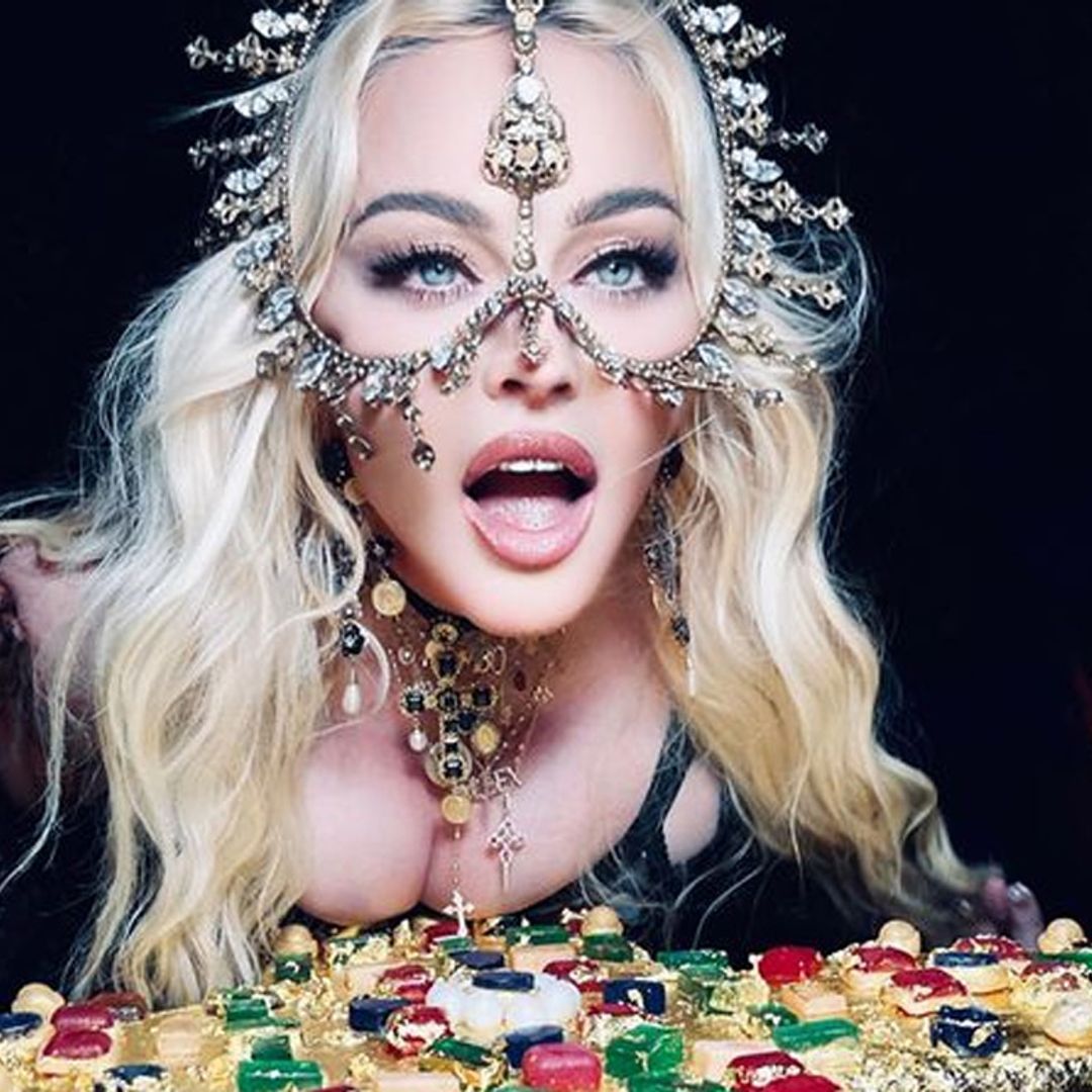 ¡A la italiana! Madonna celebra su 63 cumpleaños acompañada de su novio y sus hijos