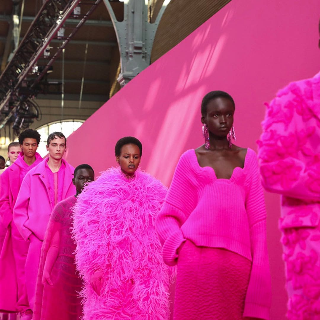 El rosa es supertendencia: la razón y el significado del color más poderoso del año