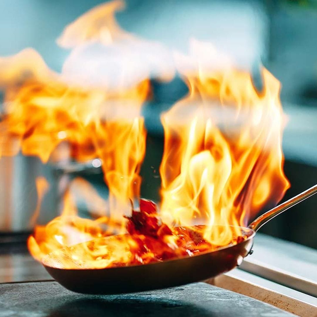 Aprende a flambear un plato sin quemar la cocina