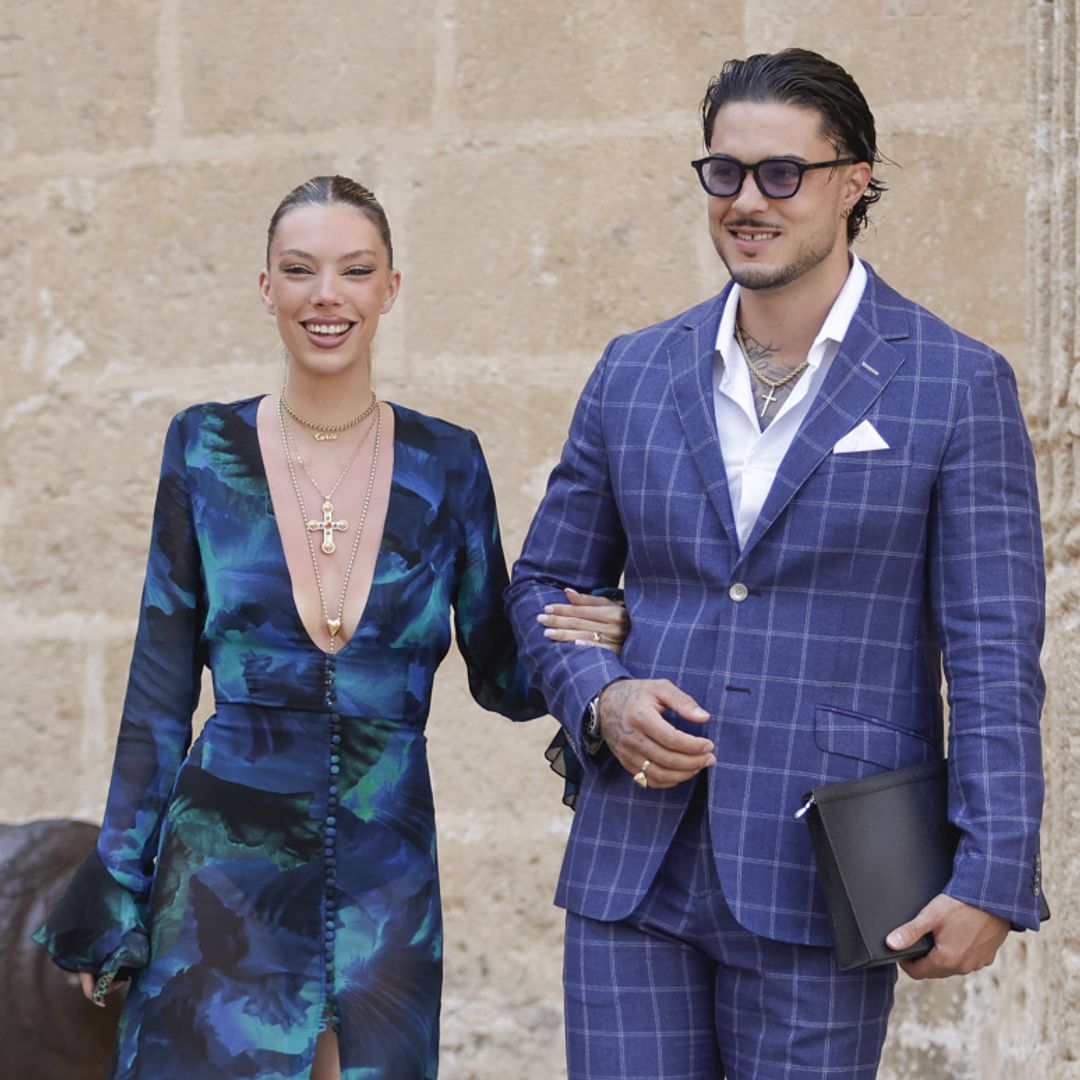 Alejandra Rubio y Carlo Costanzia Flores