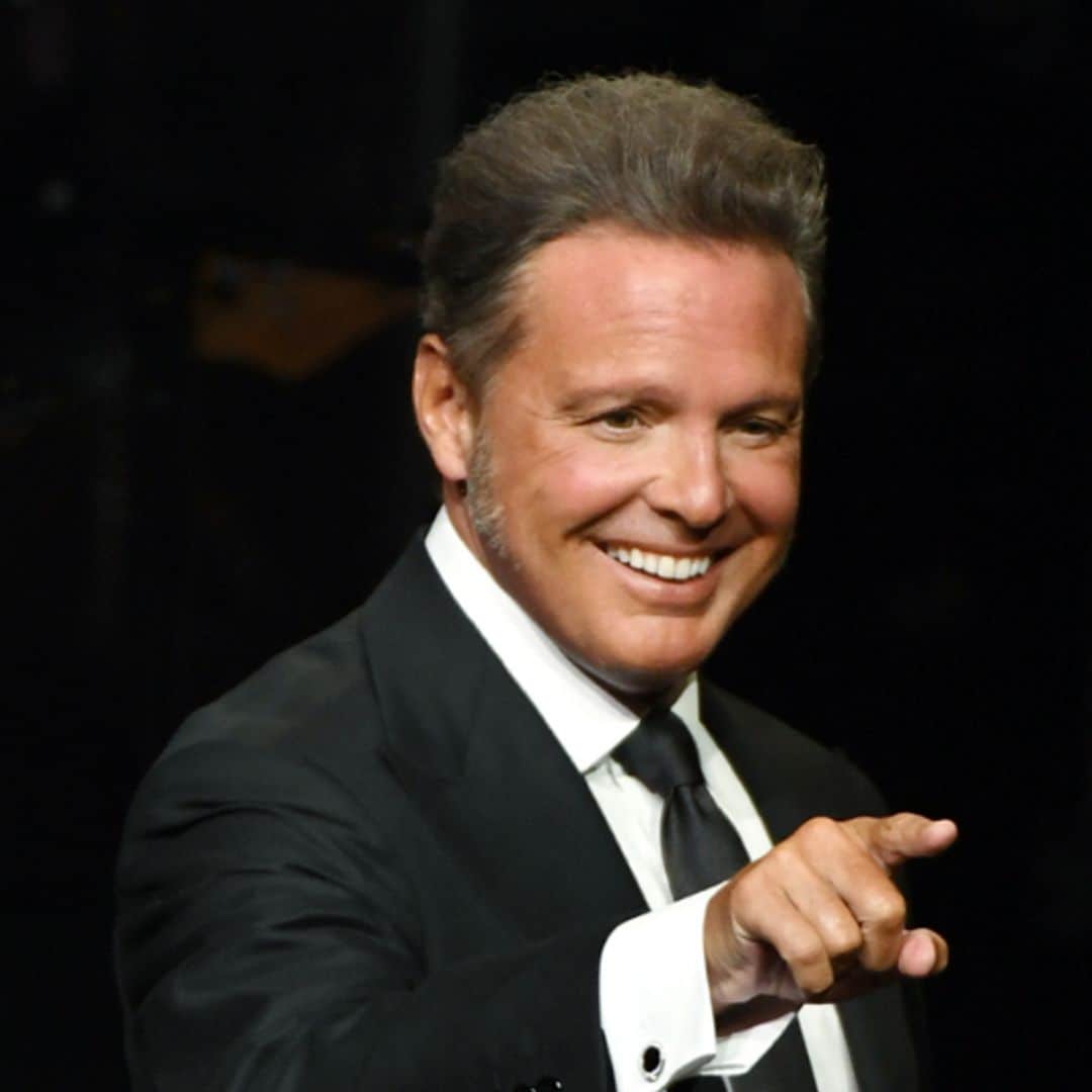 Luis Miguel publica foto con Dua Lipa tras el cover de la cantante de 'Bésame Mucho'