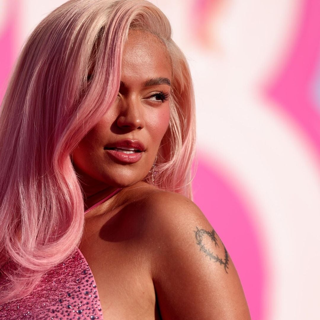 Karol G consolida su estatus de ‘style icon’ durante el estreno de la película Barbie