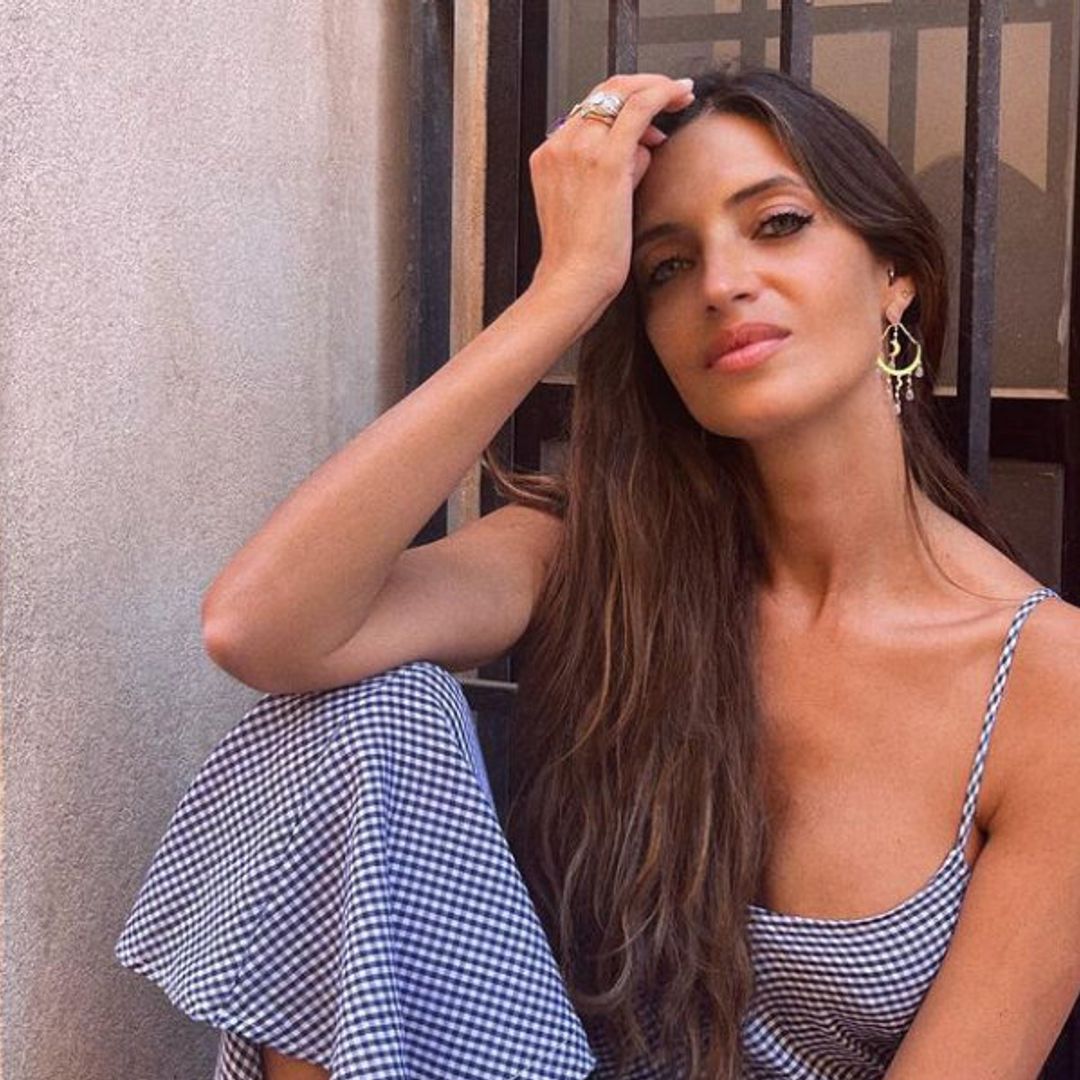Sara Carbonero apuesta por la comodidad para la vuelta a la rutina con un conjunto pijamero
