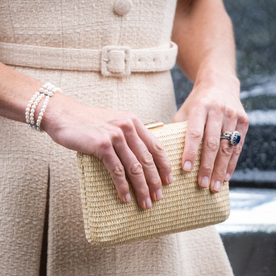 Uñas de invitada: los tonos que elevarán tu 'look' de boda en 2026
