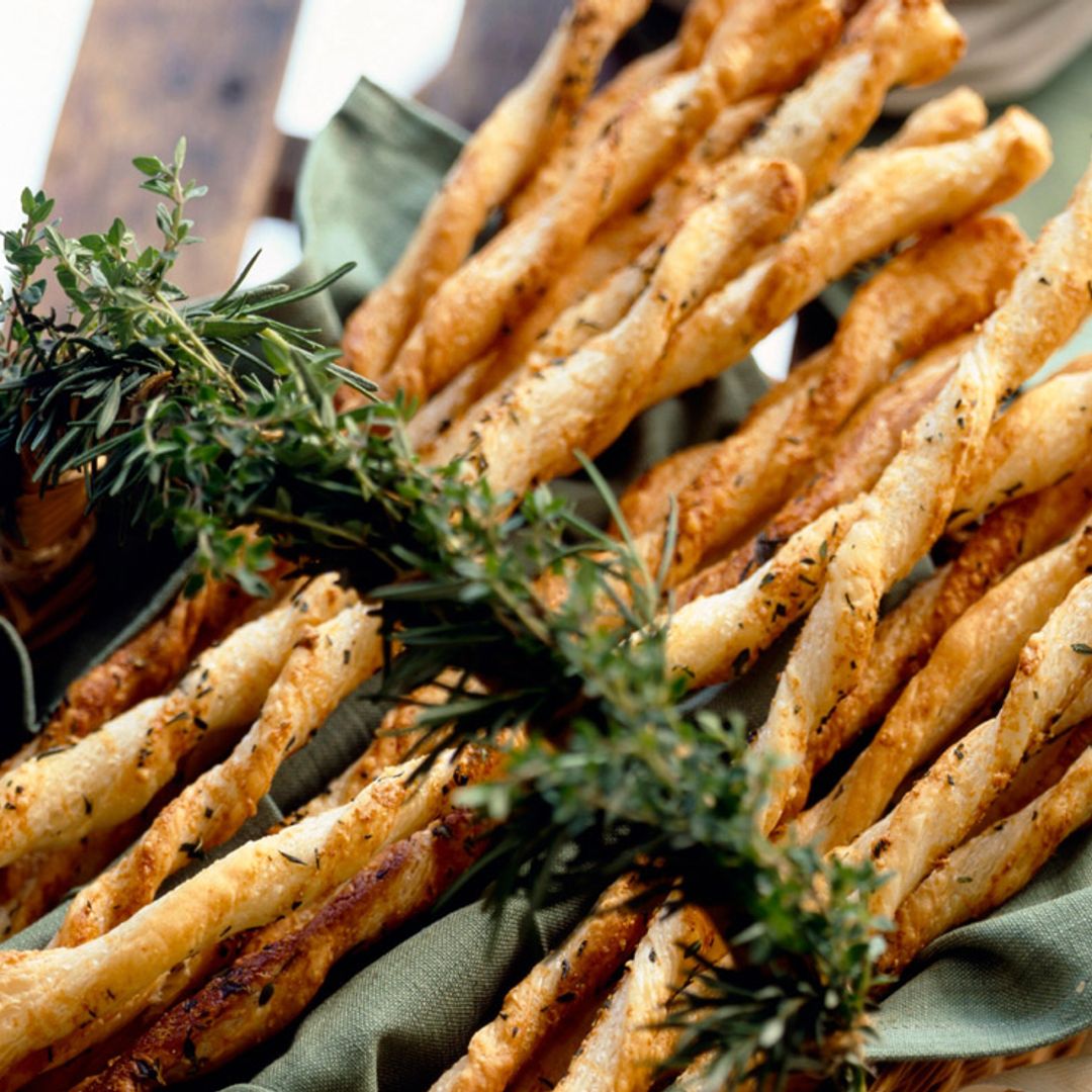 Palitos de queso a las finas hierbas