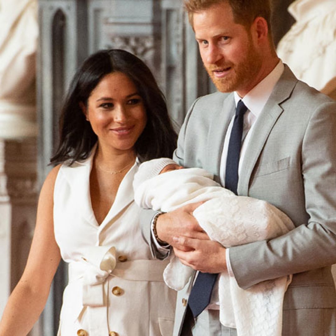 Meghan Markle se desmarca de Diana y Kate con su 'look' en la presentación del 'royal baby'