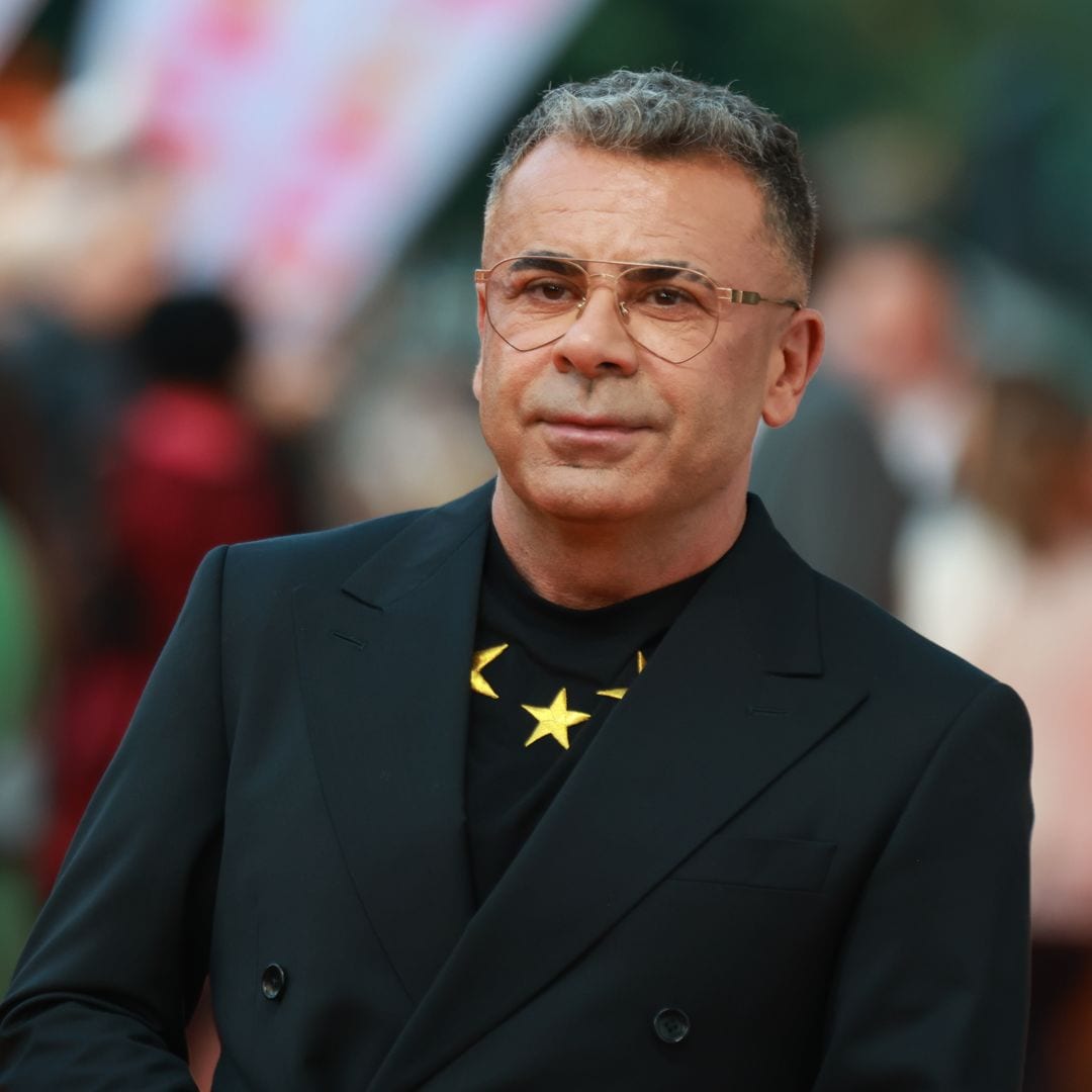 Jorge Javier Vázquez descubre su nueva cara al completo: las otras veces que se hizo un cambio radical