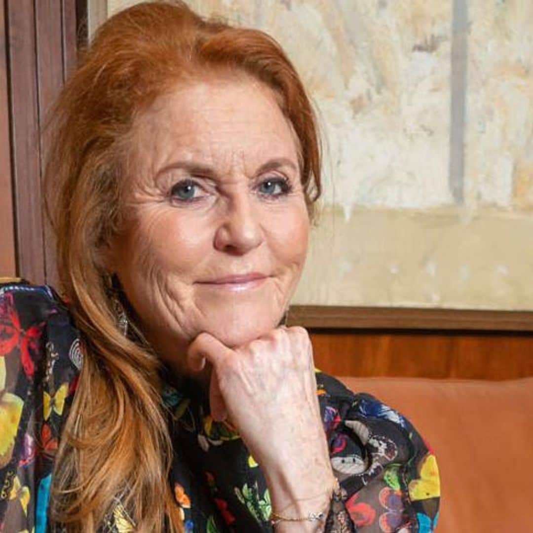 Sarah Ferguson habla con ¡HOLA! de la coronación de Carlos III y de su faceta como abuela y escritora