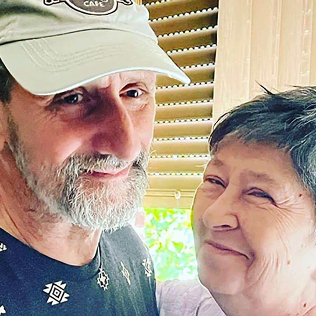 La hija de Jose Luis Gil comparte una foto reciente del actor de 'La que se avecina' y explica cómo se encuentra