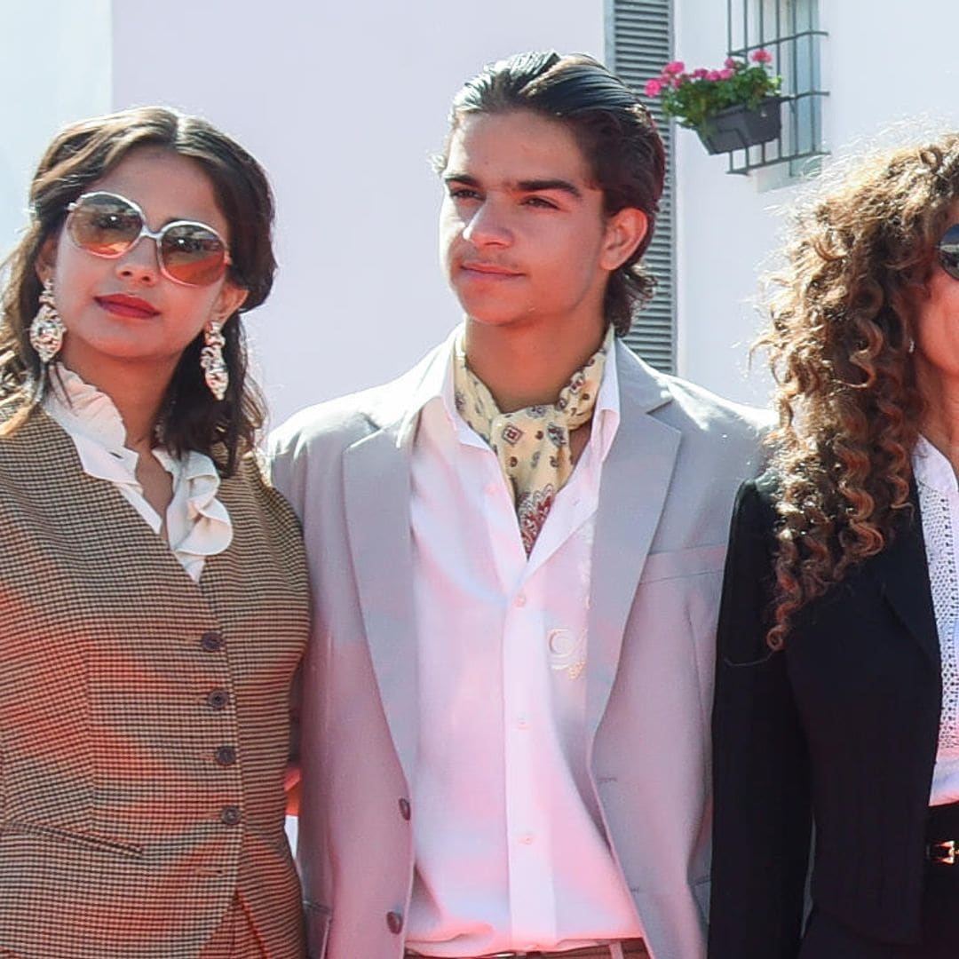 Conoce a Pedro, el atractivo hijo de Rosario Flores que acaba de cumplir 18 años