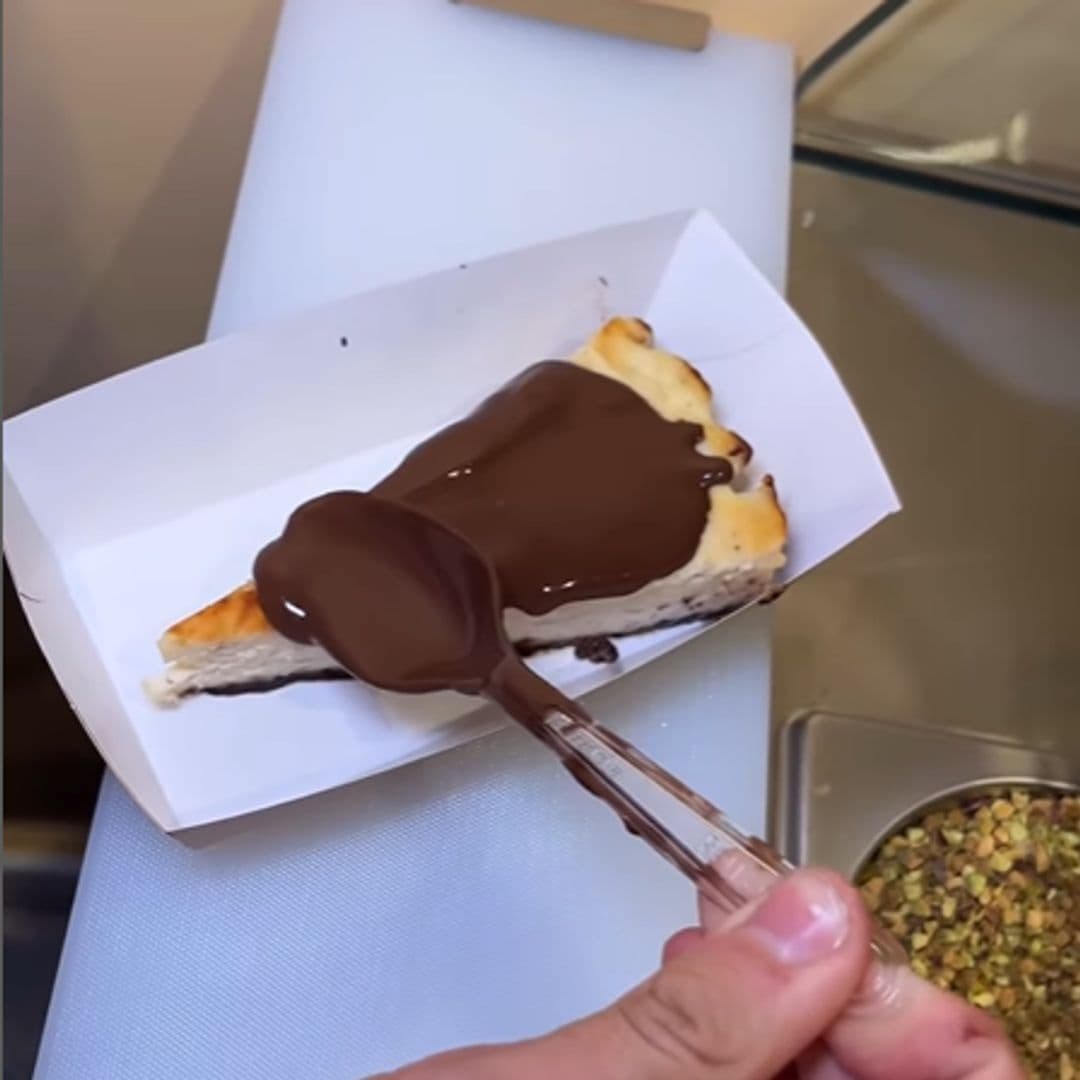 Cheesecake con toppings de 99 cheesecake Malasaña en Madrid