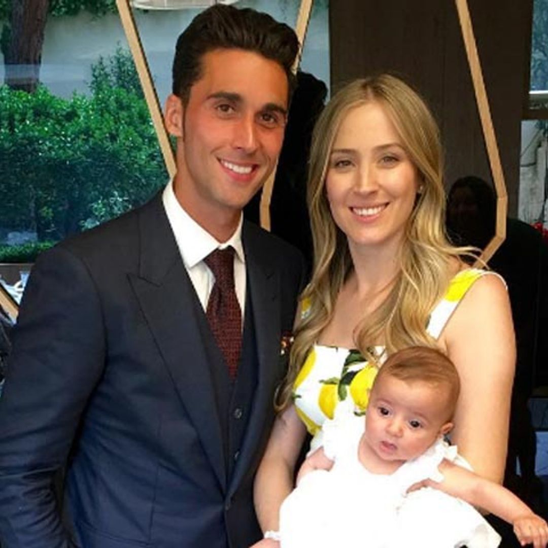 Álvaro Arbeloa y Carlota Ruiz bautizan a su 'pequeña princesa'