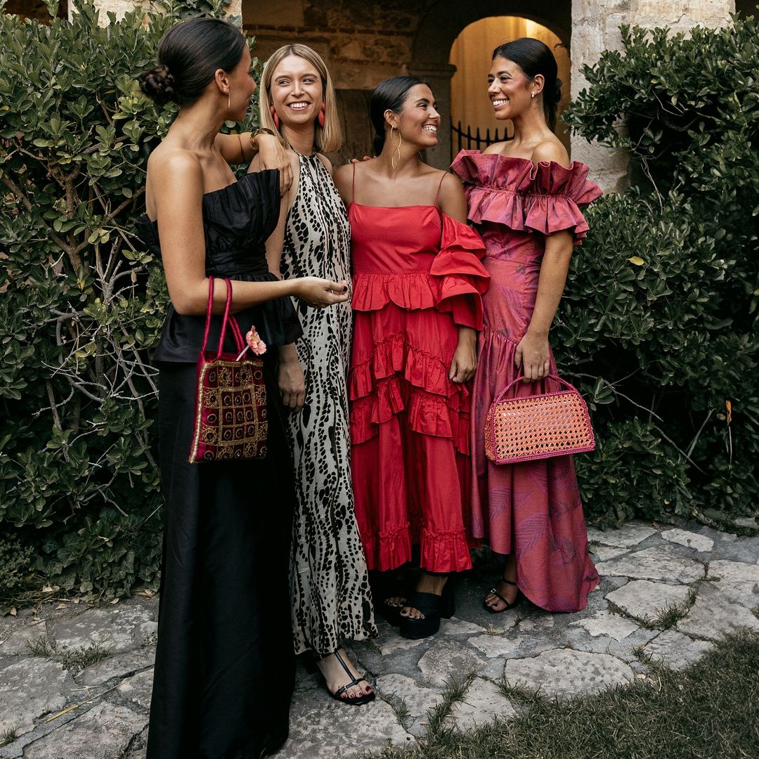 ¿Tienes una boda civil y no sabes cómo vestirte? Esto es lo que dice el protocolo