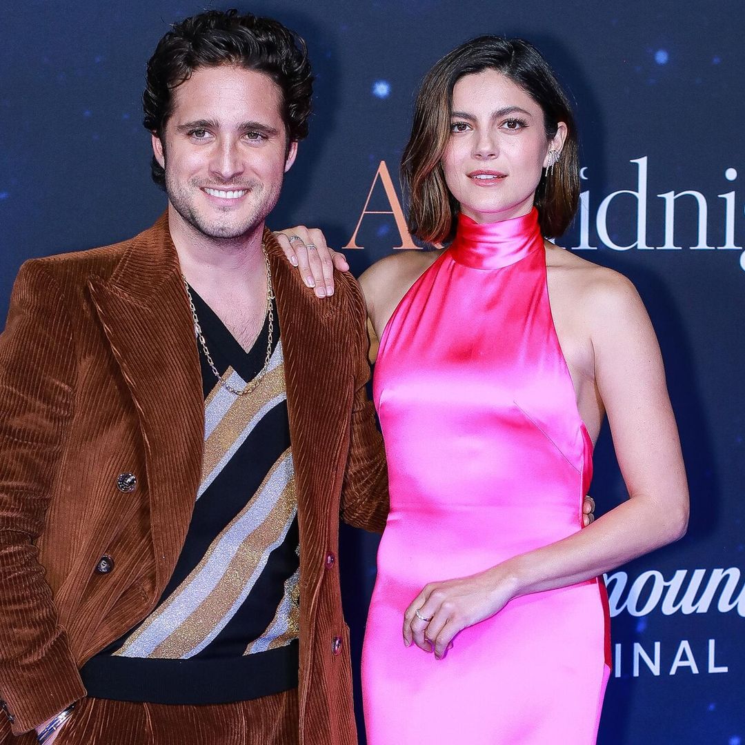 Monica Barbaro, de ‘Top Gun: Maverick’ a los brazos de Diego Boneta