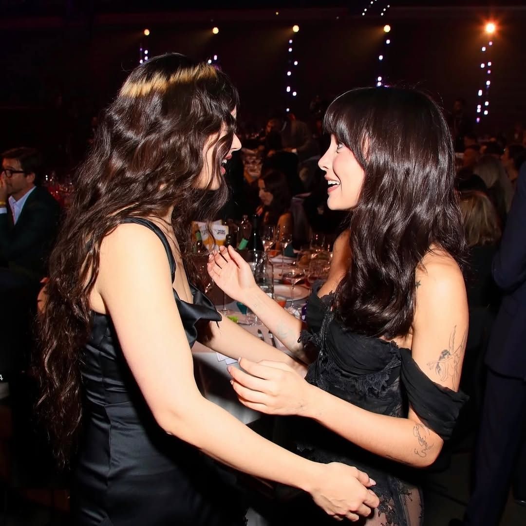 Aitana se confiesa con Rosalía y admite en el 'Lux Tour' de Madrid que Sebastián Yatra no iba serle fiel: "Sabía que tenía caducidad"