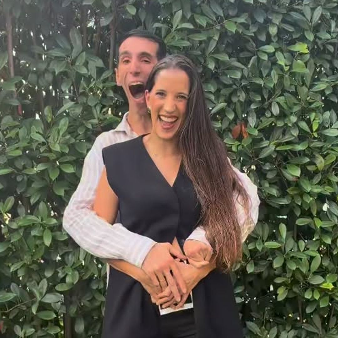 Álex Roca y su mujer, Mari Carmen Maza, anuncian que esperan su primer hijo