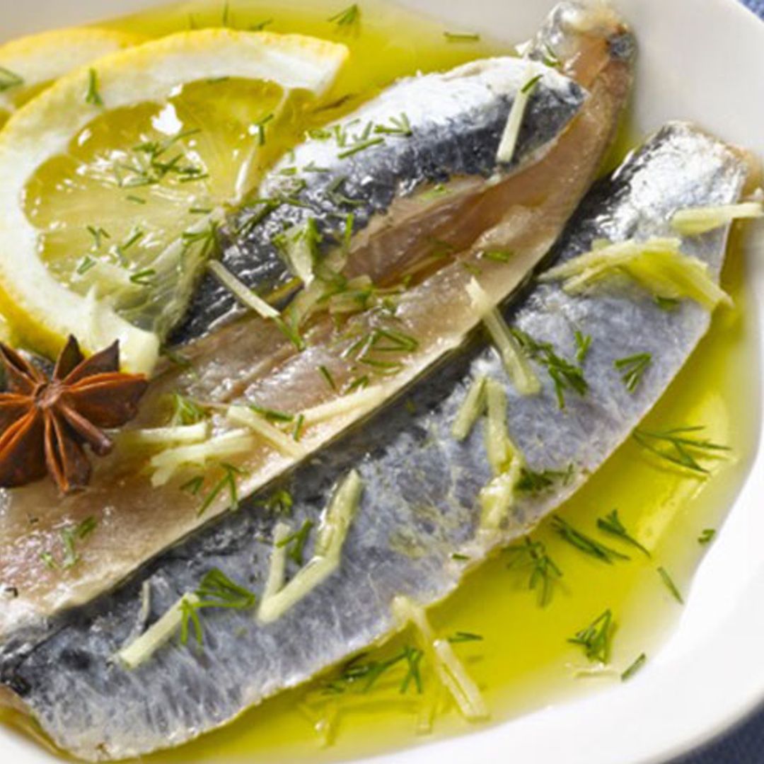 Sardinas marinadas con limón, jengibre y anís