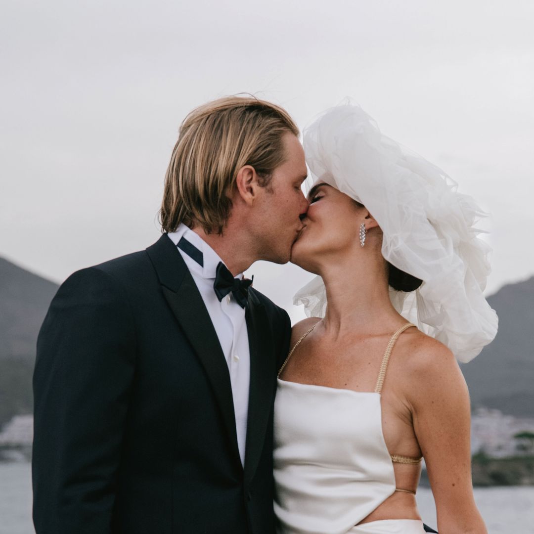 La verdadera historia y el motivo de la polémica de la isla privada de la familia de John Steiner, flamante marido de Gala González