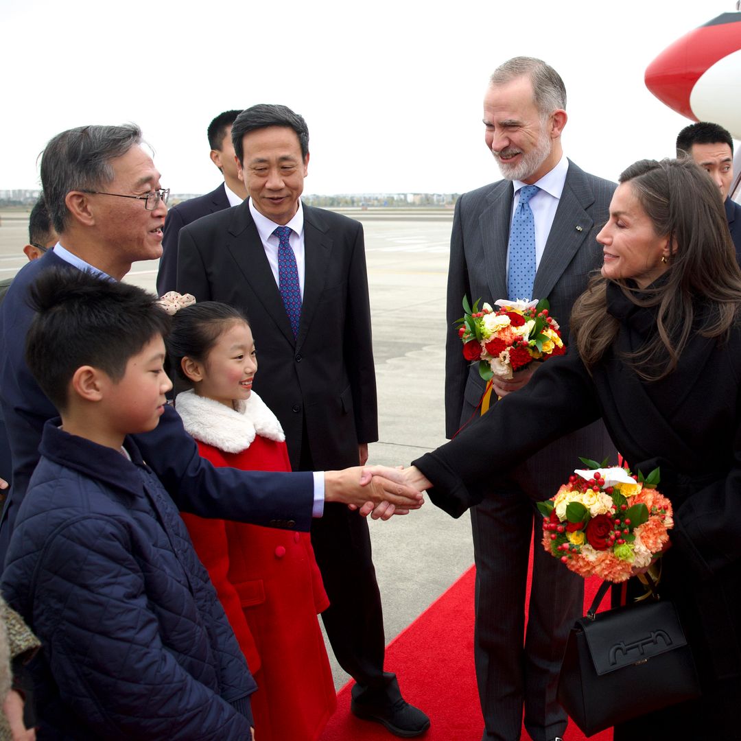 Primeras imágenes de los reyes Felipe y Letizia en China para su primer viaje de Estado al gigante asiático