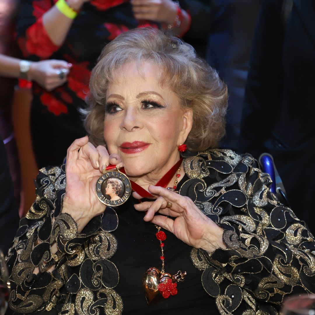 Una serenata de Luis Miguel, el especial deseo de doña Silvia Pinal para su último adiós
