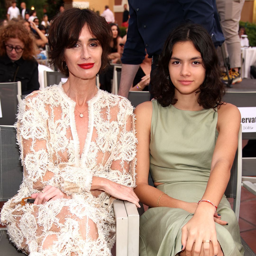 No te pierdas a Ava Salazar, la hija de Paz Vega, en su debut como cantante ¡ha nacido una estrella!