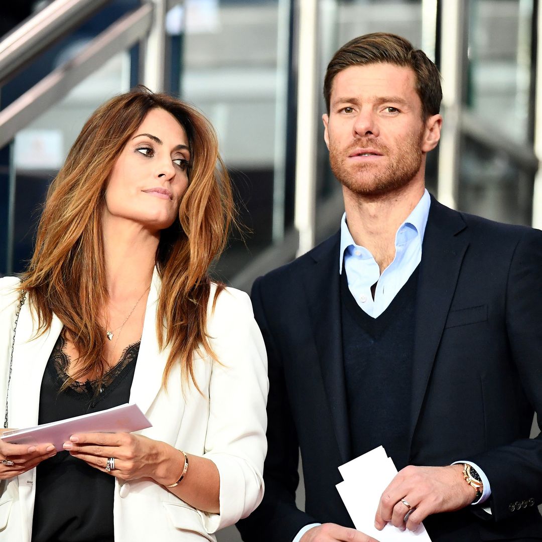 Comunicado urgente de Xabi Alonso y su mujer, Nagore Aranburu, tras su adiós al Real Madrid: "No ha salido como nos hubiera gustado"