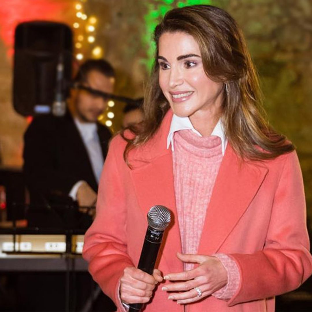 Tras sus estrenos de Zara, Rania de Jordania confía por primera vez en otra firma española