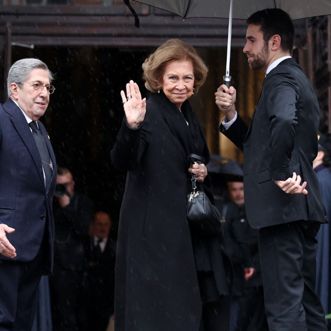 La reina Sofía y Alberto de Mónaco, entre otros muchos 'royals', dan el último adiós a Víctor Manuel de Saboya en Turín