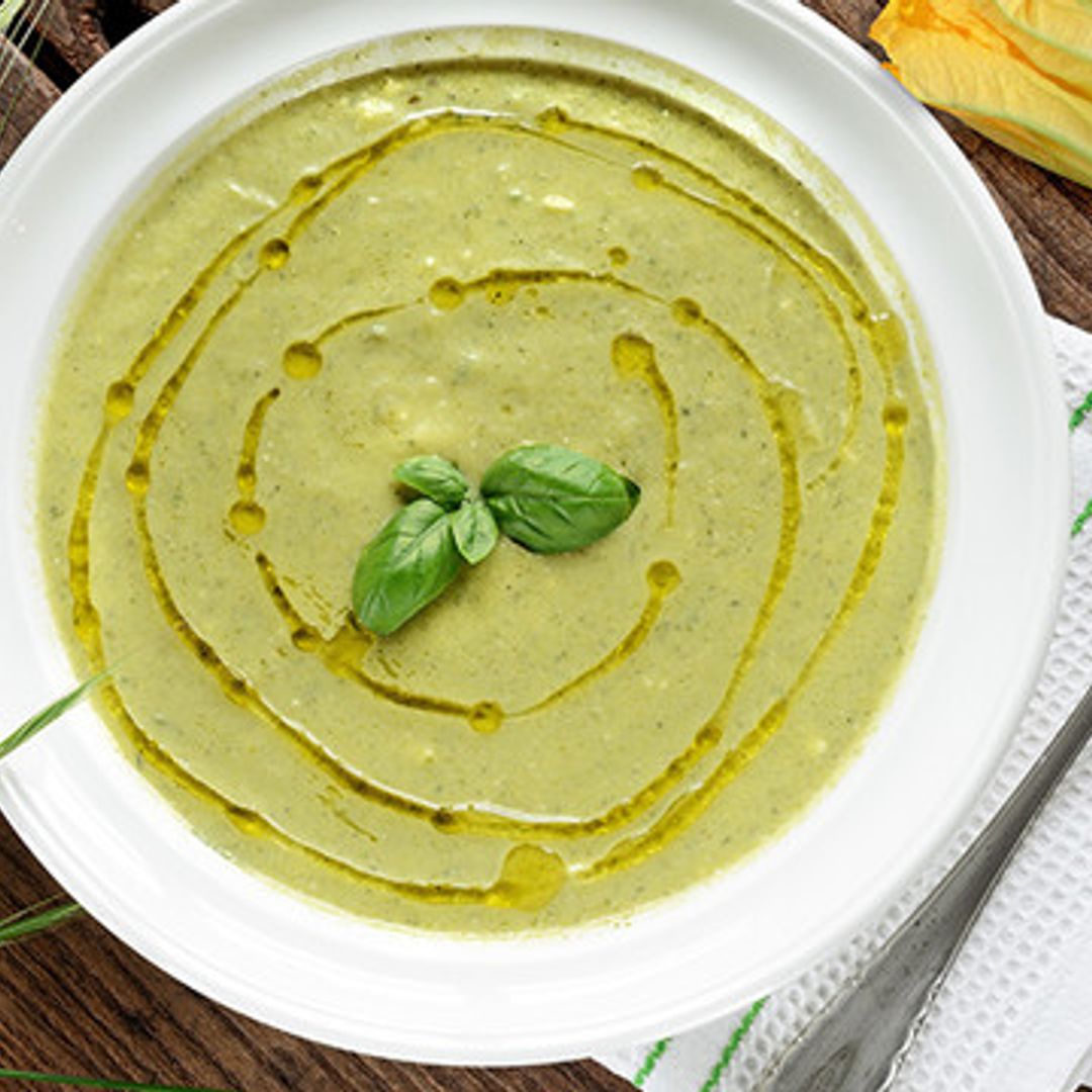 Salmorejo de manzana y queso azul