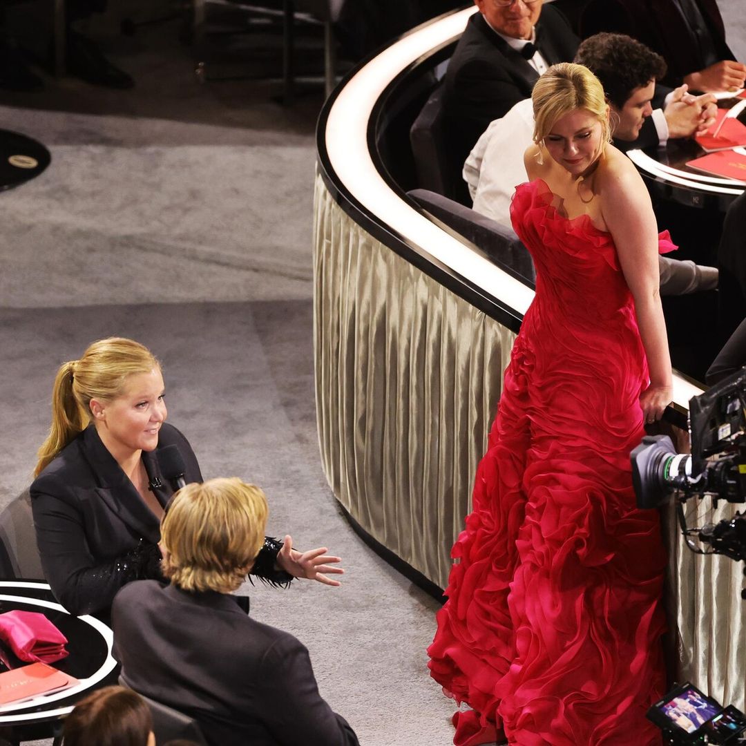 El otro momento incómodo en los Oscars entre Amy Schumer y Kirsten Dunst