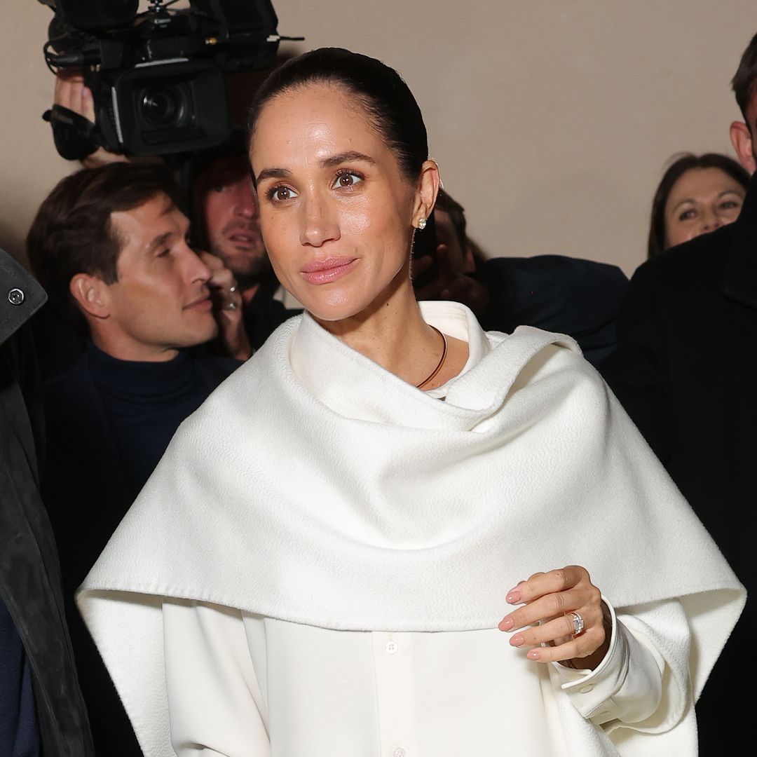 Meghan Markle estrena manicura larga ahora que no tiene que cumplir el protocolo 'royal'