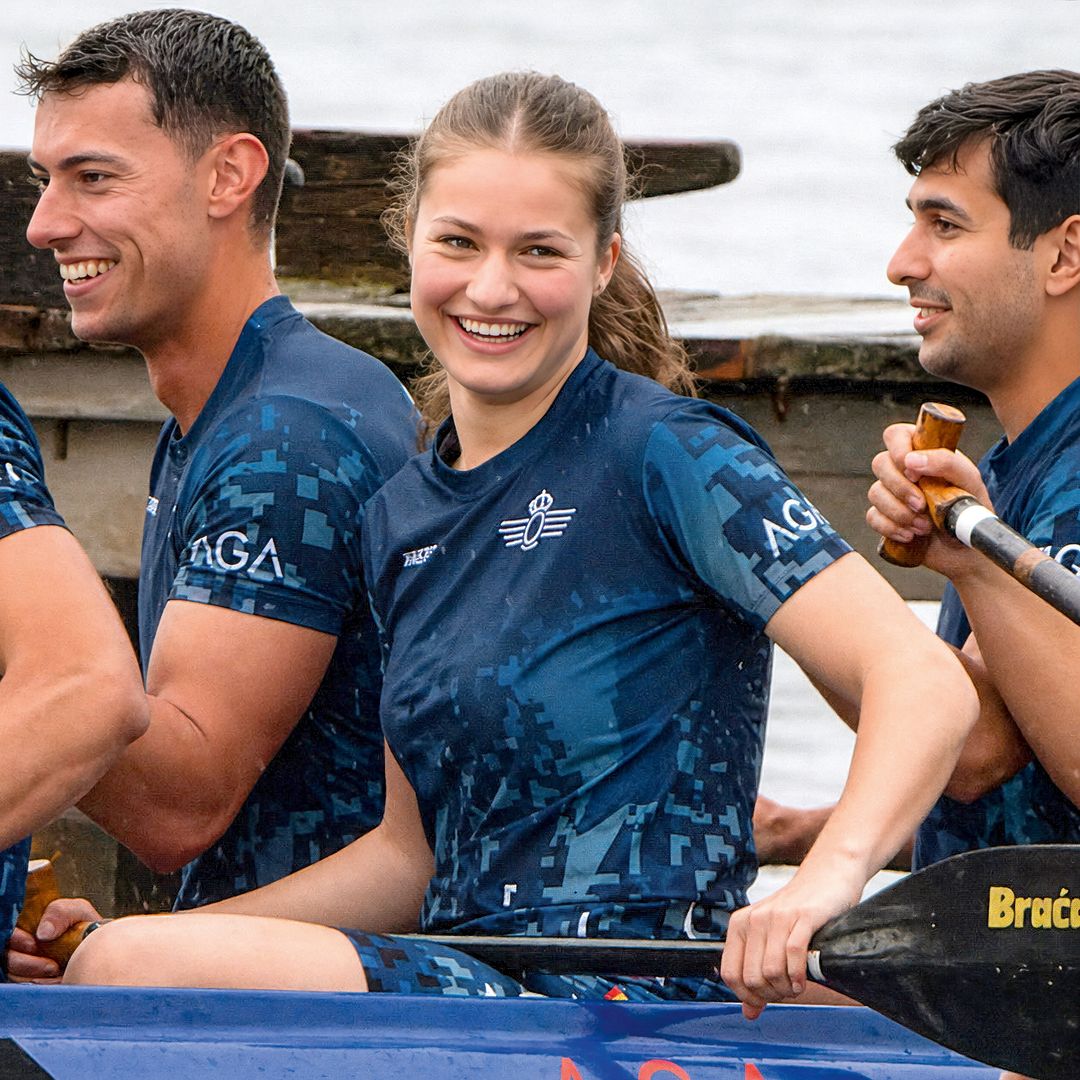 La princesa Leonor compitiendo en la regata interuniversidades en Santiago de la Ribera